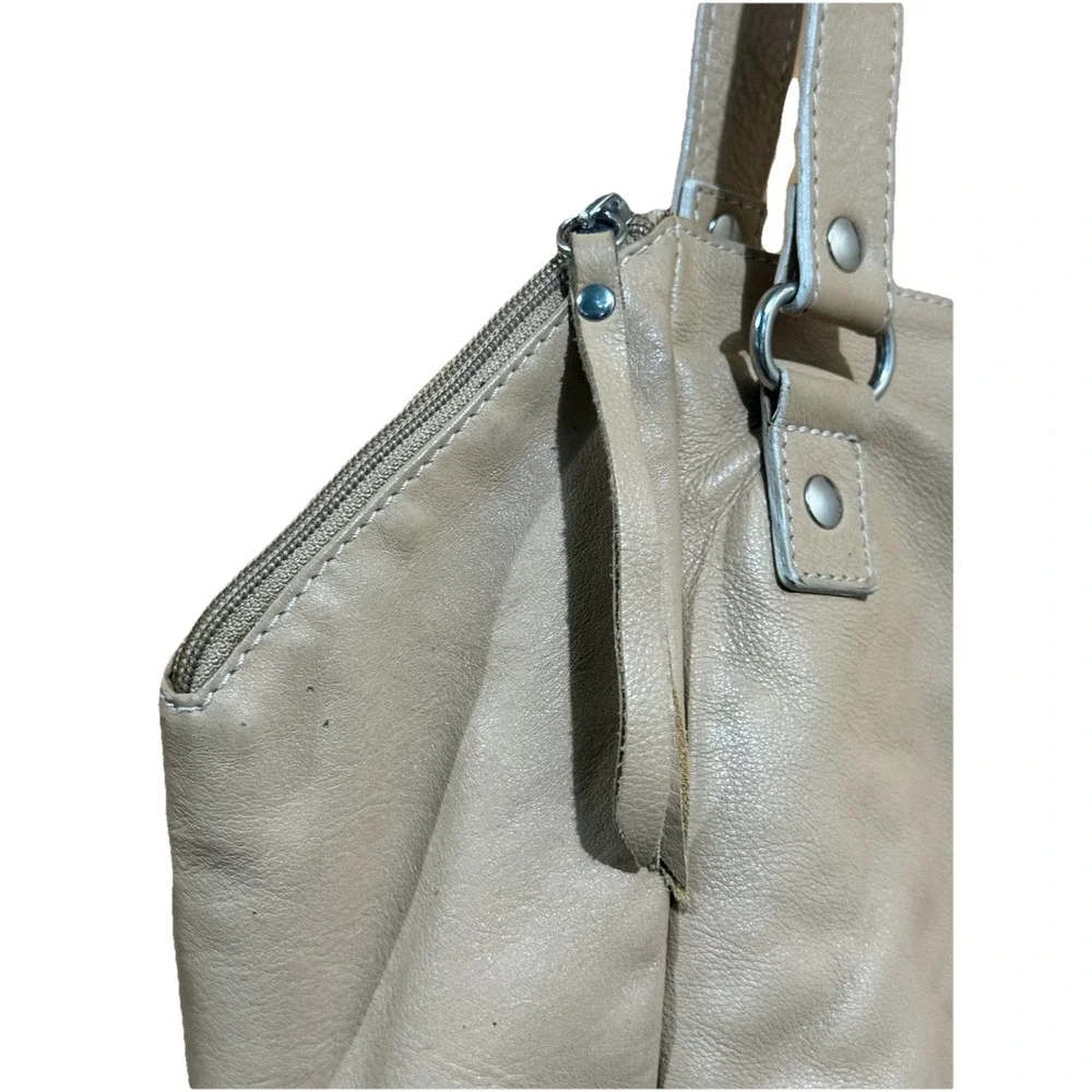 Regina Shoulder‎ Bag Tan Leather Made In Italy Boho Y2K EUC